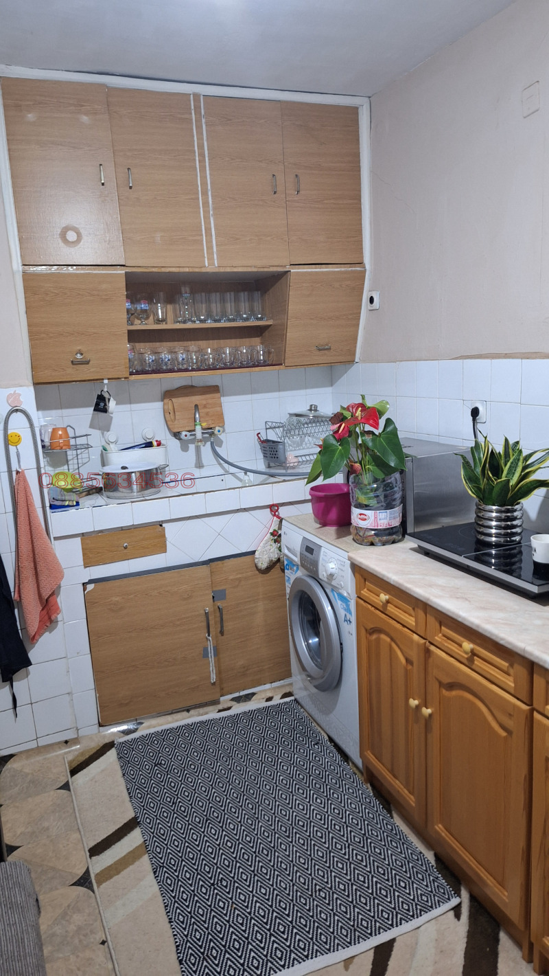 Продава 2-СТАЕН, гр. Търговище, Запад 1, снимка 4 - Апартаменти - 52874081