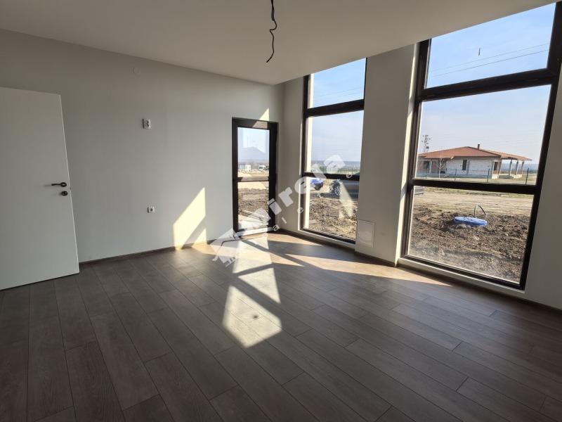 Продава КЪЩА, с. Кабиле, област Ямбол, снимка 10 - Къщи - 52648169