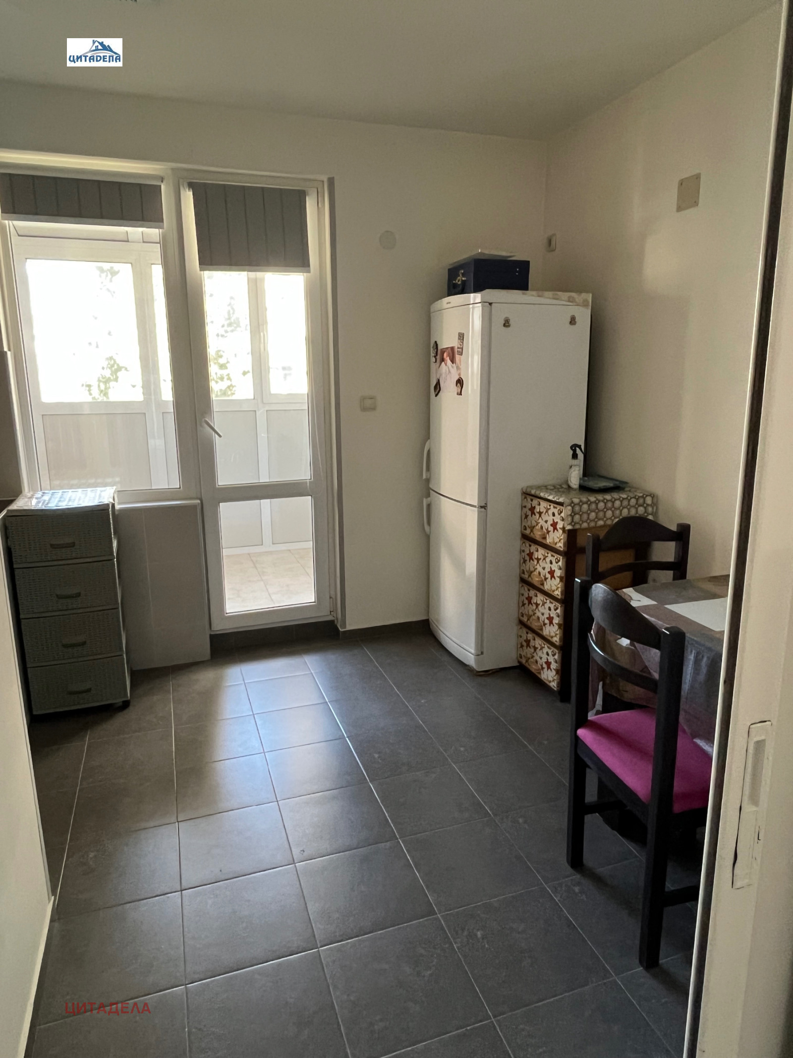 Продава 2-СТАЕН, гр. Стара Загора, Аязмото, снимка 2 - Апартаменти - 53768624