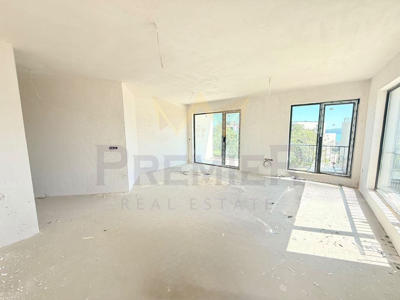 Продава 3-СТАЕН, гр. Варна, Бриз