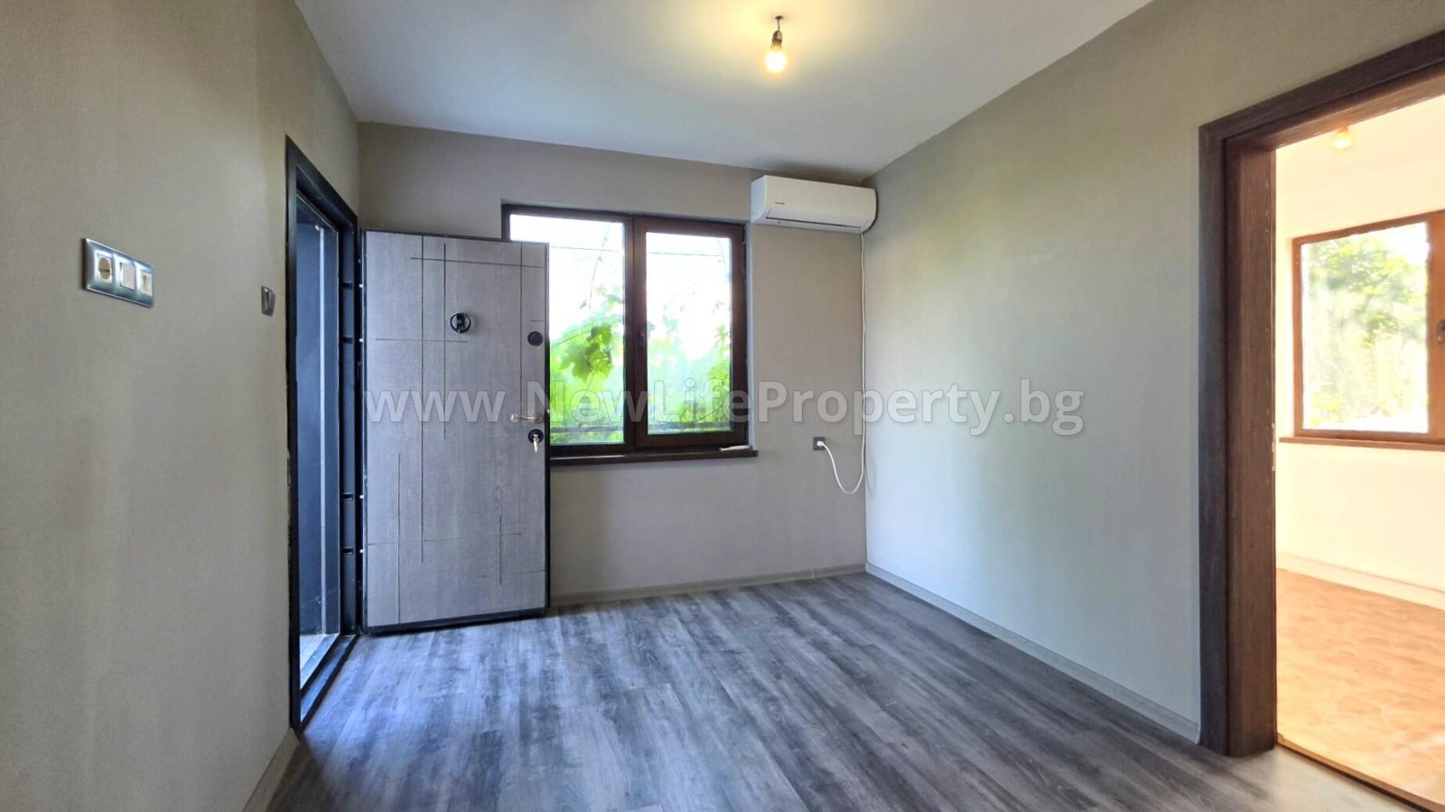 Продава КЪЩА, с. Ливада, област Бургас, снимка 4 - Къщи - 54970306