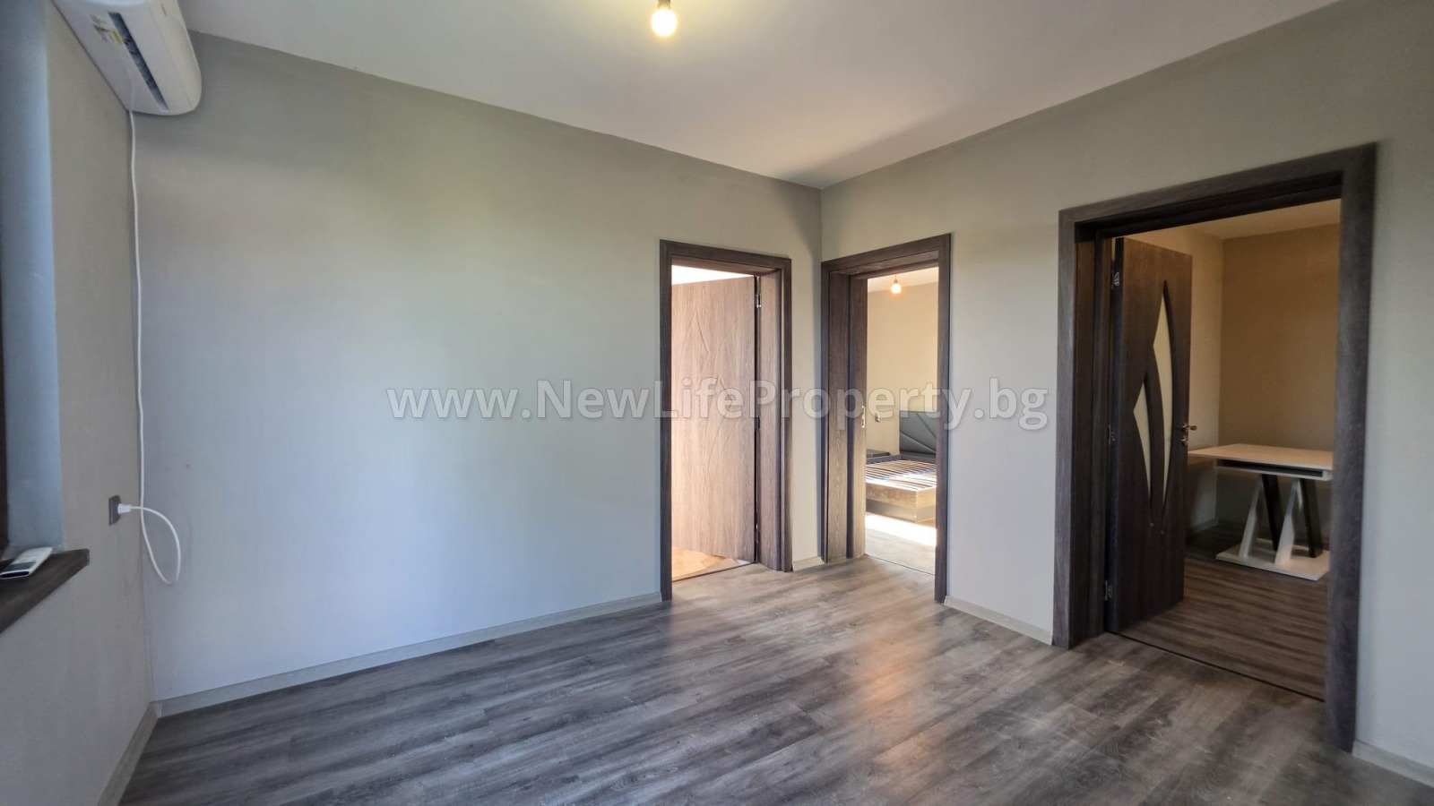 Продава КЪЩА, с. Ливада, област Бургас, снимка 2 - Къщи - 54970306