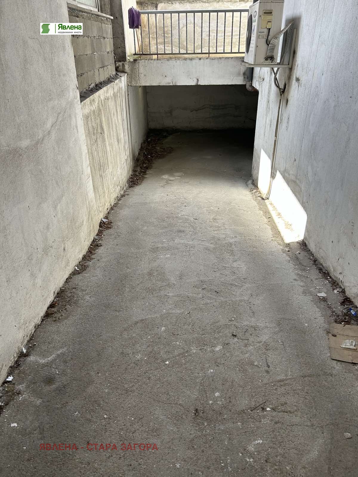 Продава ГАРАЖ, ПАРКОМЯСТО, гр. Стара Загора, Център, снимка 3 - Гаражи и паркоместа - 54289798