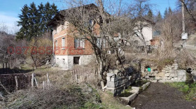 Hus Gorni Okol, region Sofia 16