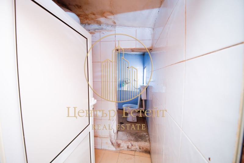 Продава КЪЩА, с. Ясен, област Плевен, снимка 9 - Къщи - 52885311