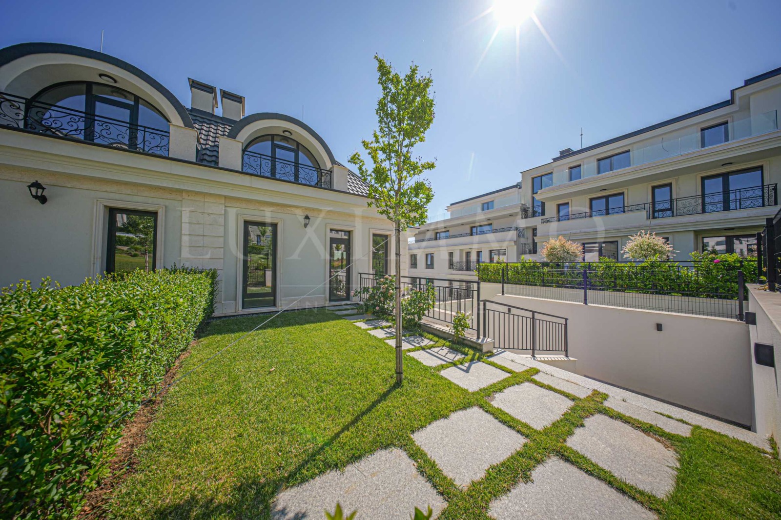 Продава КЪЩА, гр. София, Драгалевци, снимка 2 - Къщи - 48981375
