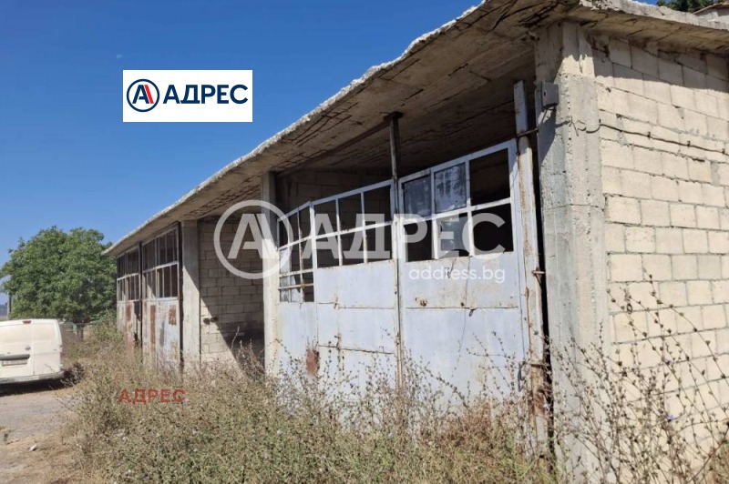 Продава СКЛАД в област Варна, с. Близнаци - 406 кв.м / 150 800 € » 294 939.16 лв., АДРЕС