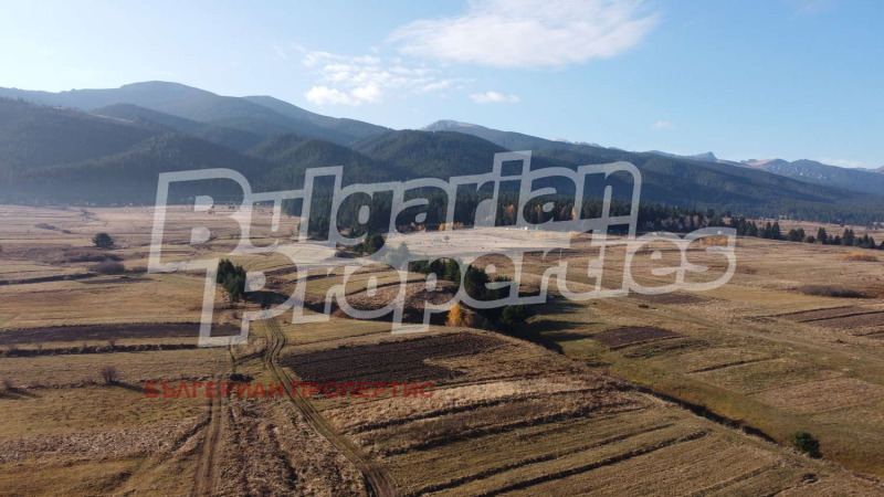 Продава ЗЕМЕДЕЛСКА ЗЕМЯ в област София, с. Говедарци - 3.2 дка / 99 200 € » 194 018.34 лв., БЪЛГЕРИАН ПРОПЕРТИС