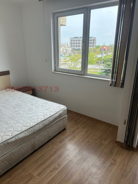 2-стаен град Пловдив, Тракия 9