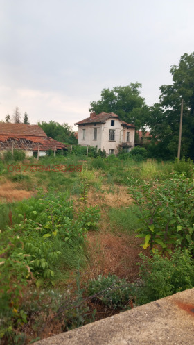 ПАРЦЕЛ, 2 500 m2