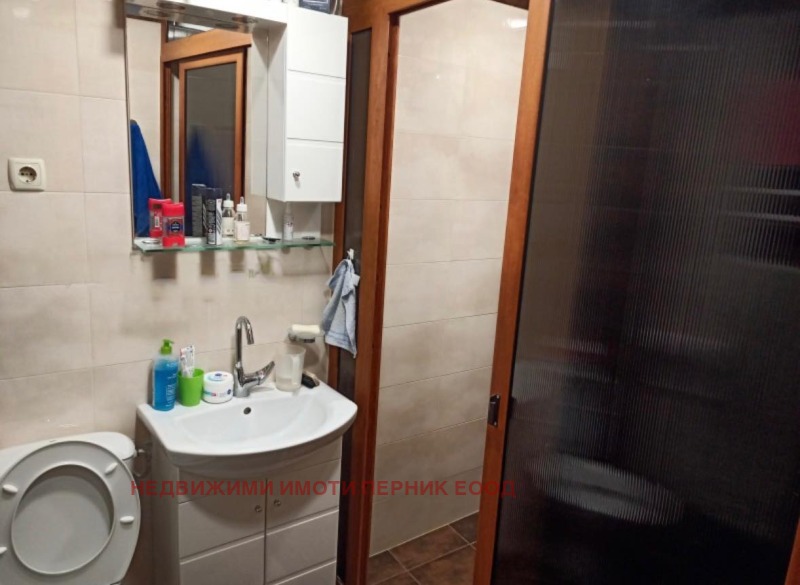 Na prodej  1 ložnice Pernik , Centar , 72 m2 | 34315989 - obraz [5]