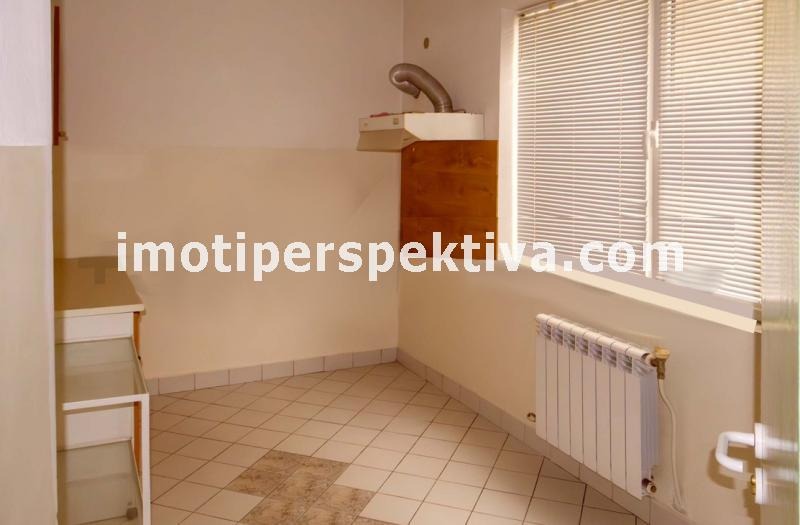 Продава  3-стаен град Пловдив , Тракия , 82 кв.м | 25224424 - изображение [2]