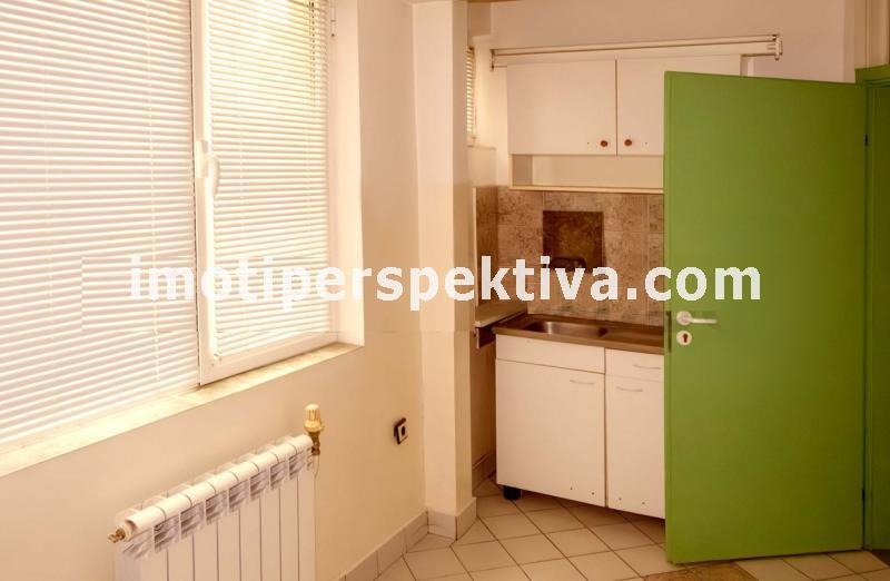 Продава  3-стаен град Пловдив , Тракия , 82 кв.м | 25224424 - изображение [4]