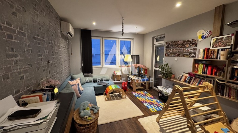 Продава 3-СТАЕН, град Плевен, Широк център • 165000 € / 322711.95 лв. • 66318343 1