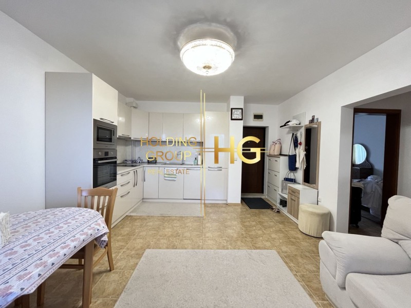 Продава 3-СТАЕН, гр. Варна, м-т Ален мак, снимка 3 - Апартаменти - 52990656