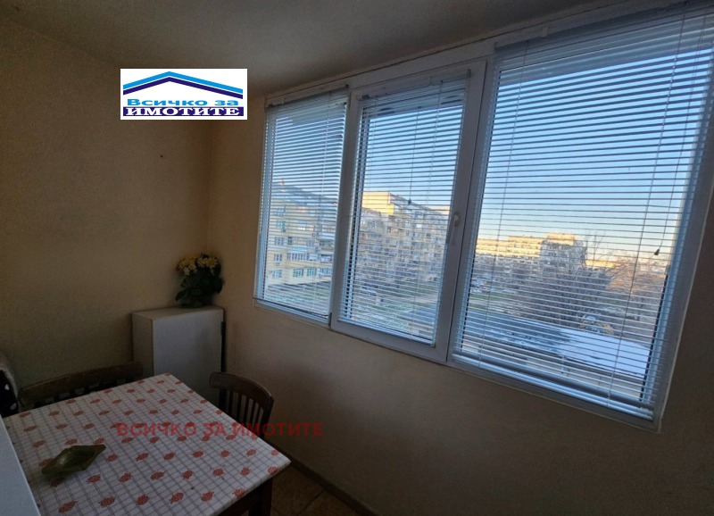 Продава 3-СТАЕН, гр. Русе, Чародейка - Юг, снимка 2 - Апартаменти - 53031393