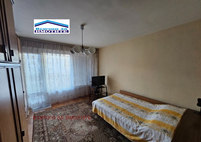 Продава 3-СТАЕН, гр. Русе, Чародейка - Юг, снимка 5 - Апартаменти - 53031393