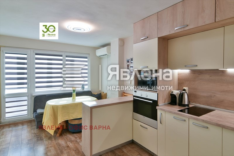 Продава МНОГОСТАЕН, гр. Варна, ВИНС-Червен площад, снимка 3 - Апартаменти - 53689053