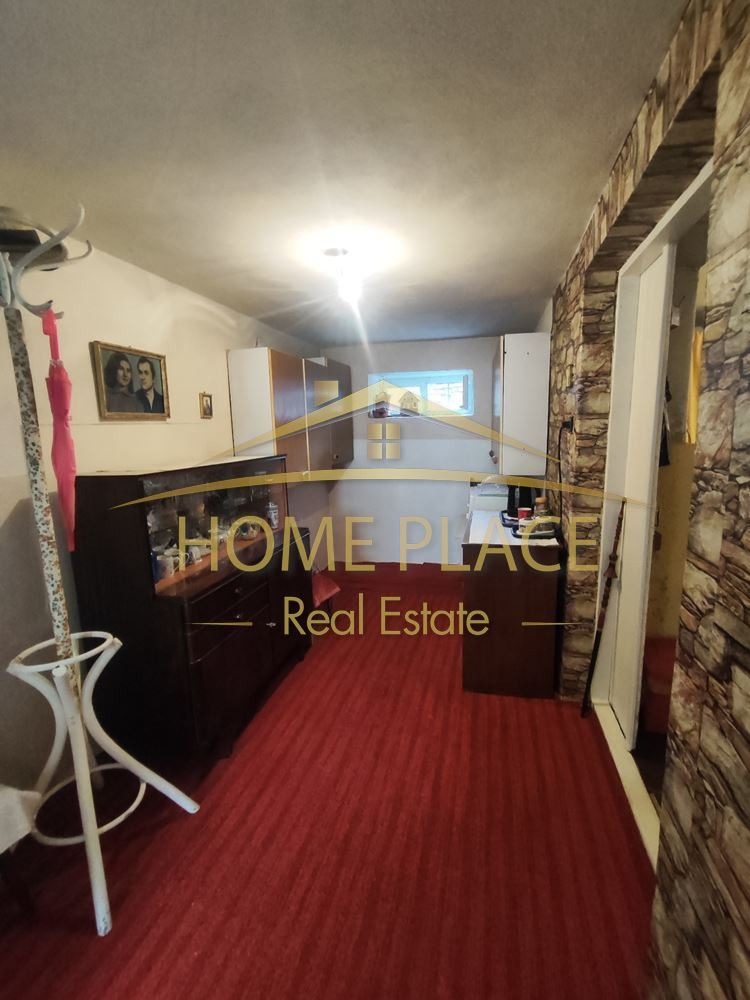 Продава КЪЩА, с. Разделна, област Варна, снимка 2 - Къщи - 52984378