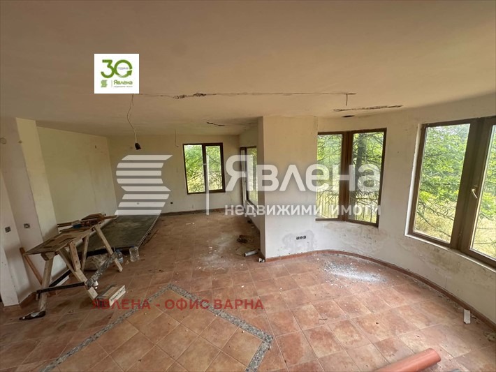 Продава КЪЩА, с. Аврен, област Варна, снимка 9 - Къщи - 55712899