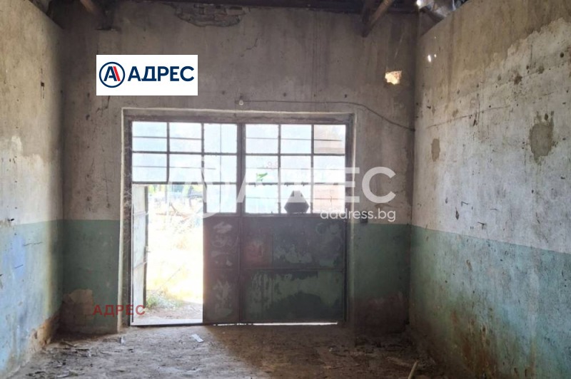 Продава  Склад област Варна , с. Близнаци , 406 кв.м | 73970392 - изображение [4]