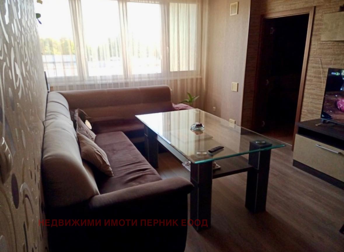 Продава 2-СТАЕН, гр. Перник, Център, снимка 2 - Апартаменти - 54423064
