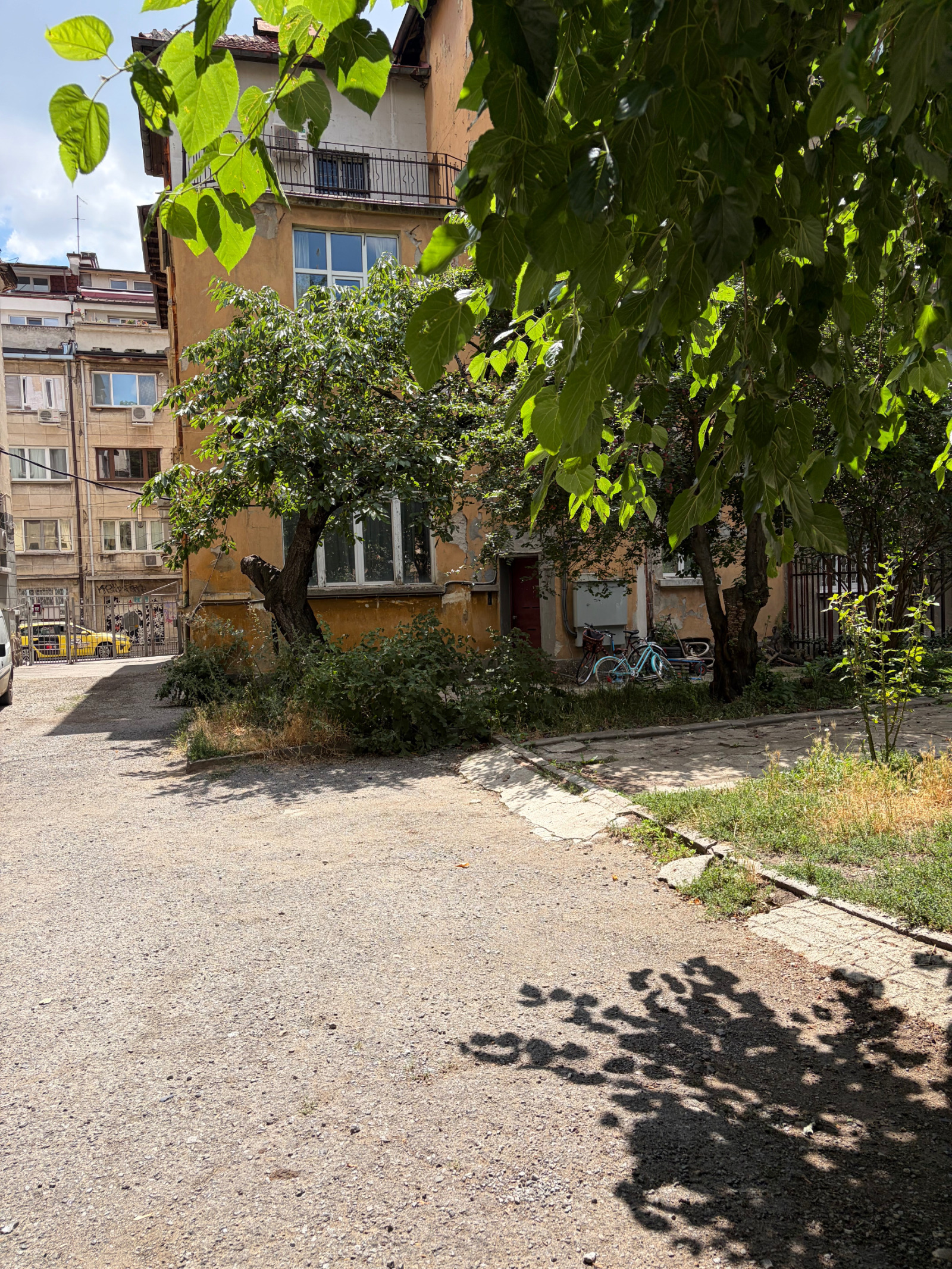Продава 2-СТАЕН, гр. София, Център, снимка 15 - Апартаменти - 55349024