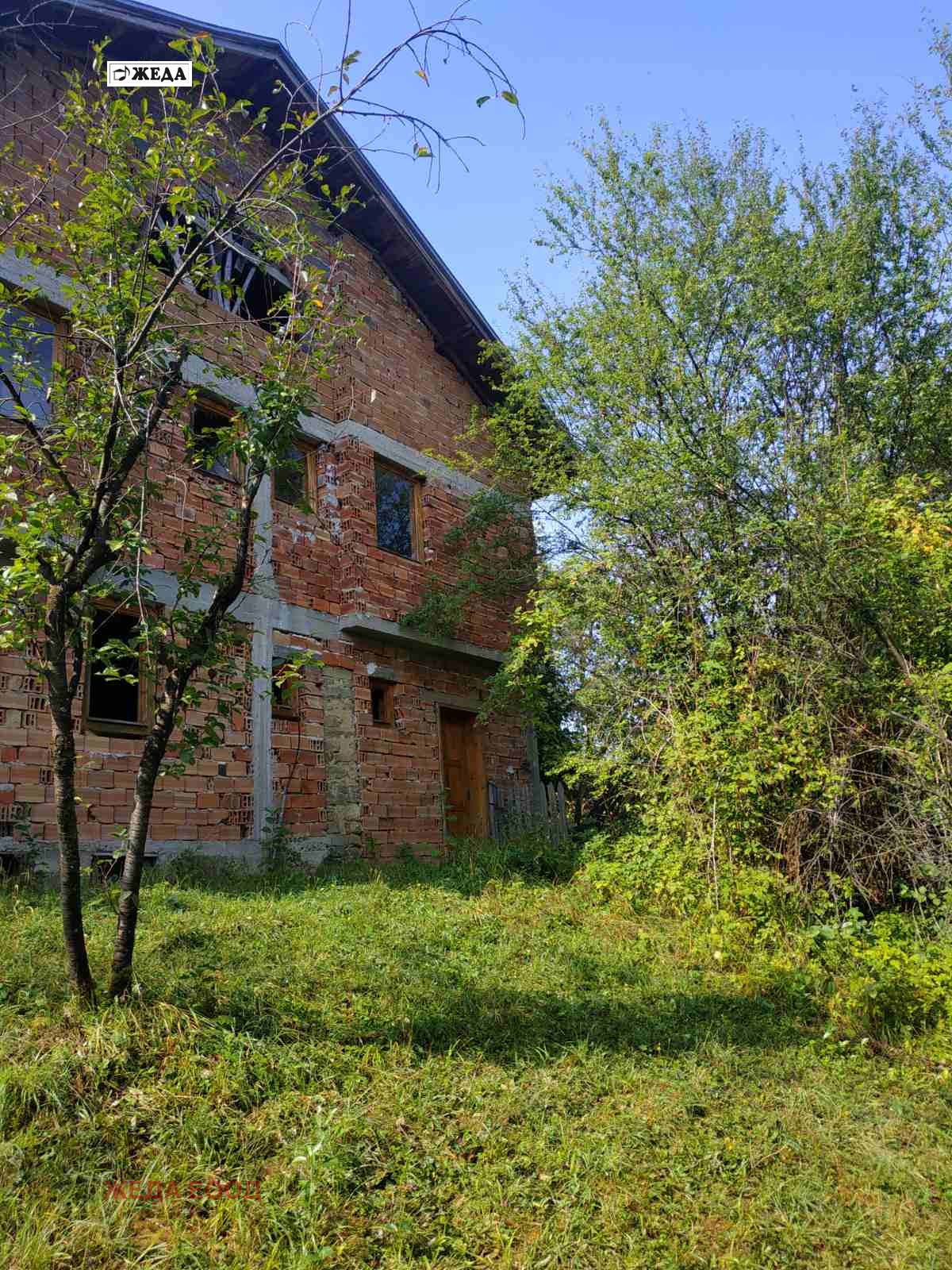 Продава КЪЩА, с. Бели Осъм, област Ловеч, снимка 2 - Къщи - 38573773