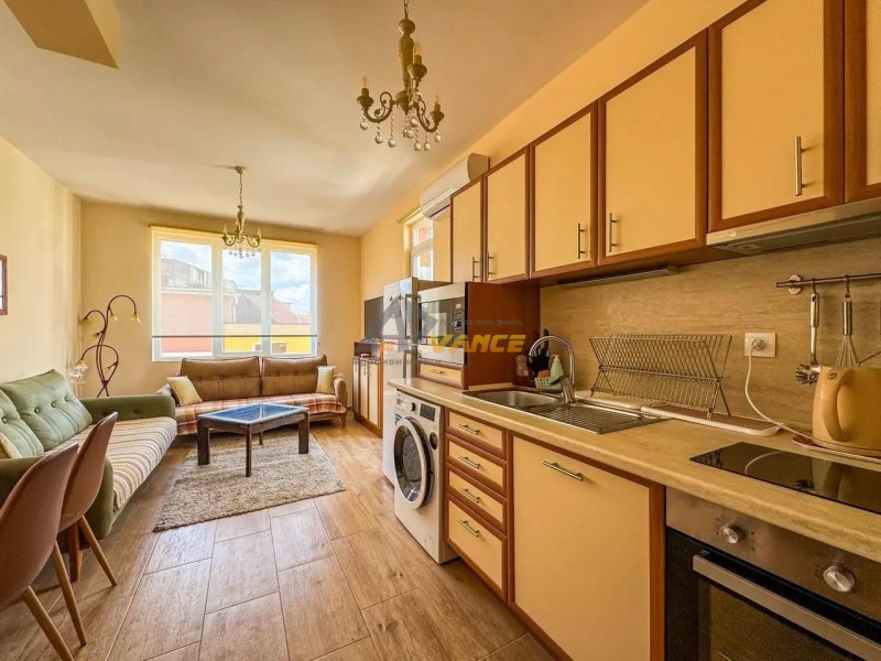 Продава 2-СТАЕН, гр. Бургас, Сарафово, снимка 4 - Апартаменти - 53175780