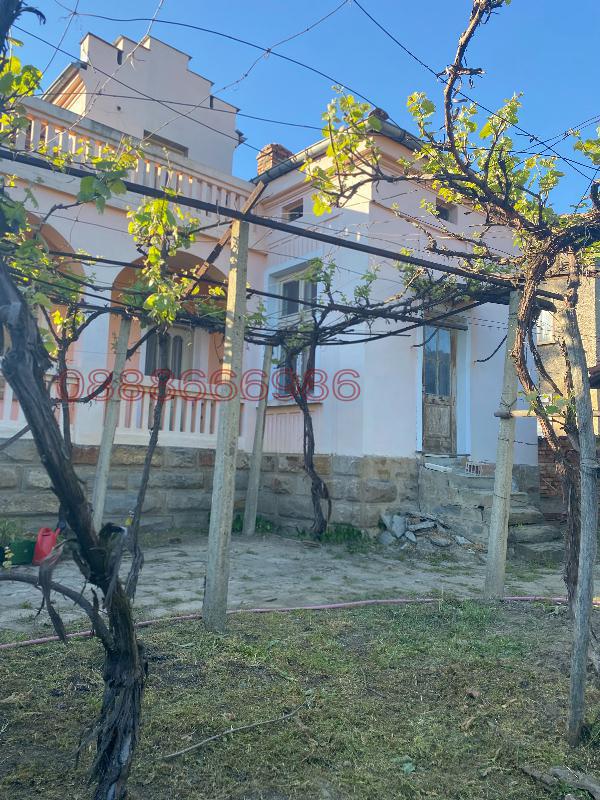 Продава КЪЩА, гр. Севлиево, област Габрово, снимка 2 - Къщи - 52850350