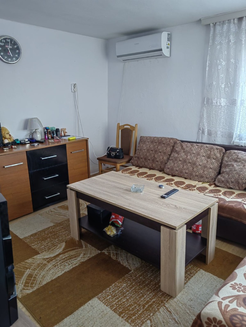 Продава КЪЩА, с. Неделево, област Пловдив, снимка 2 - Къщи - 50973499