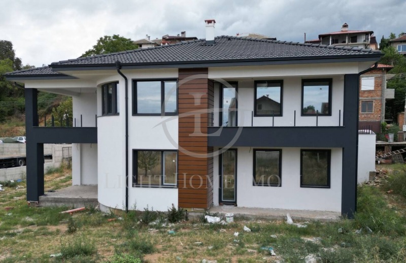 Продаја  Кућа регион Пловдив , Парвенец , 450 м2 | 48947587