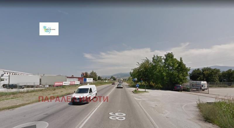 Продава  Парцел град Пловдив , Индустриална зона - Юг , Околовръстно шосе, 3750 кв.м | 70566253 - изображение [3]