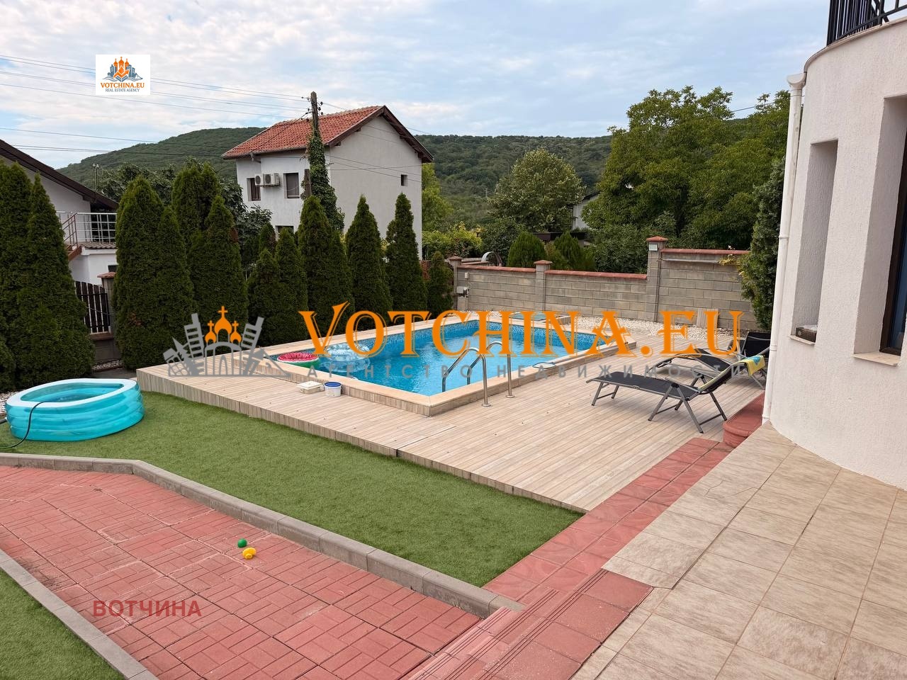Продава КЪЩА, гр. Балчик, област Добрич, снимка 3 - Къщи - 55495724