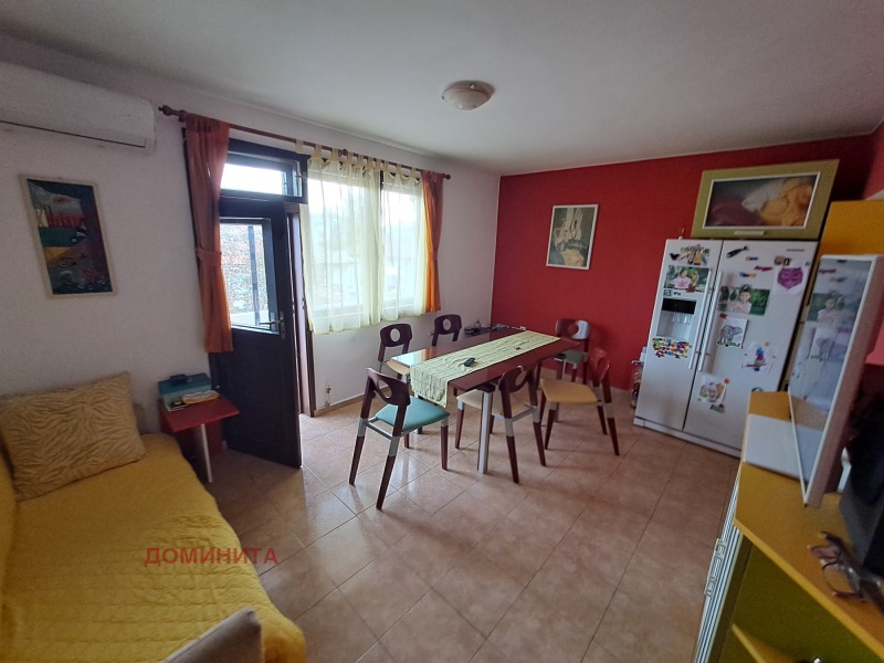 Продава ЕТАЖ ОТ КЪЩА в област Бургас, гр. Царево - 101 кв.м / 95 000 € » 185 803.85 лв., ДОМИНИТА