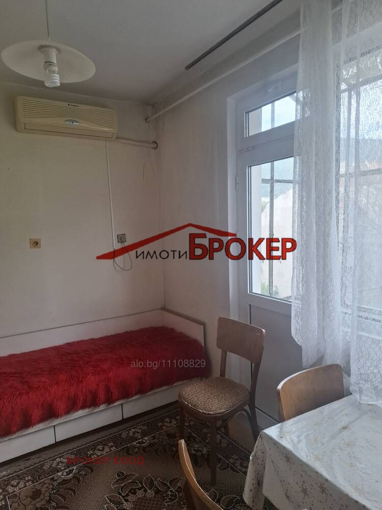 Продава 2-СТАЕН, гр. Сливен, Център, снимка 11 - Апартаменти - 54747791