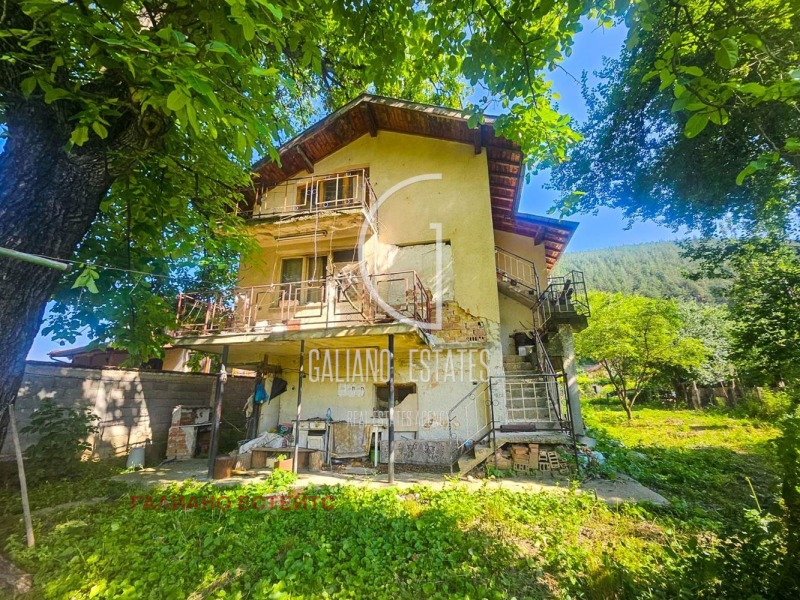 En venta  Casa región Sofia , Vrachesh , 176 metros cuadrados | 59734211