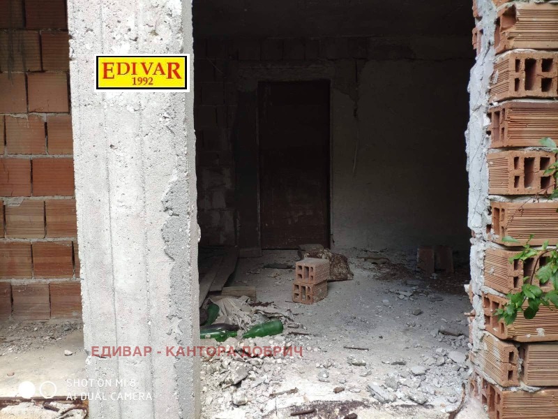 Продава КЪЩА, с. Стаевци, област Добрич, снимка 3 - Къщи - 52789151