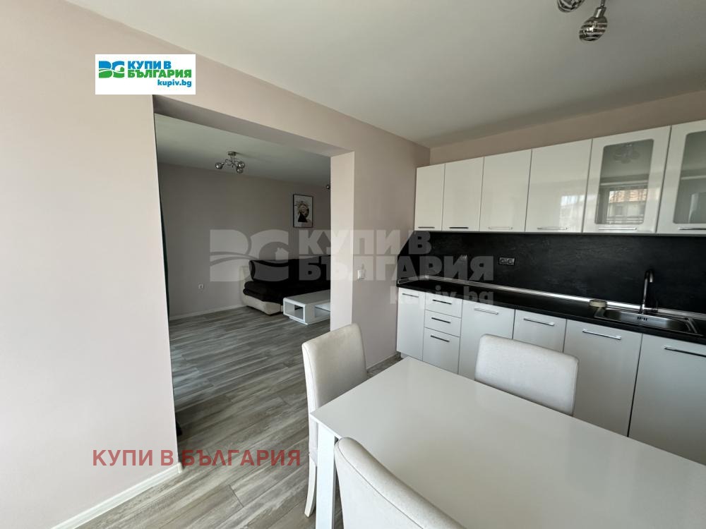 Продава 3-СТАЕН, гр. Варна, Лятно кино Тракия, снимка 2 - Апартаменти - 55228395