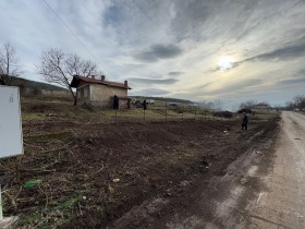 Hus Dolni Rakovets, region Pernik 1