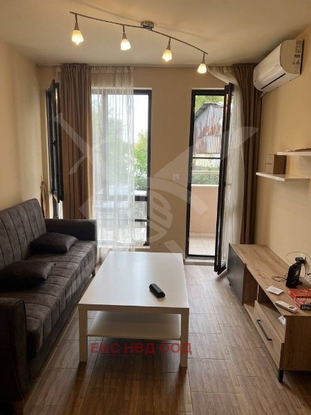 For Sale  1 bedroom Plovdiv , Yuzhen , 53 sq.m | 73249341