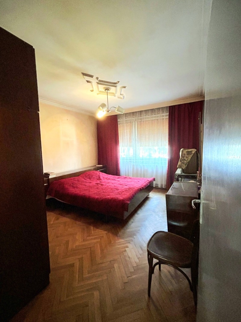 De vânzare  1 dormitor Sofia , Liulin - țentâr , 66 mp | 67789940 - imagine [9]