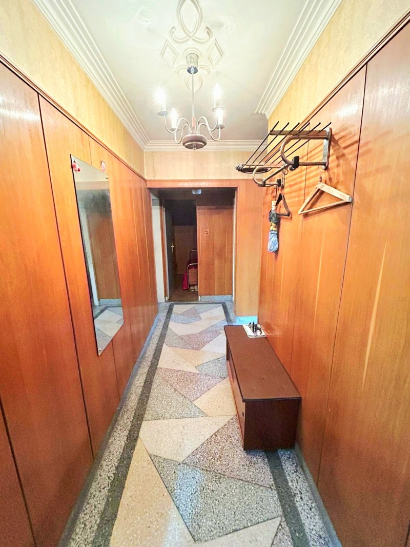 De vânzare  1 dormitor Sofia , Liulin - țentâr , 66 mp | 67789940 - imagine [4]