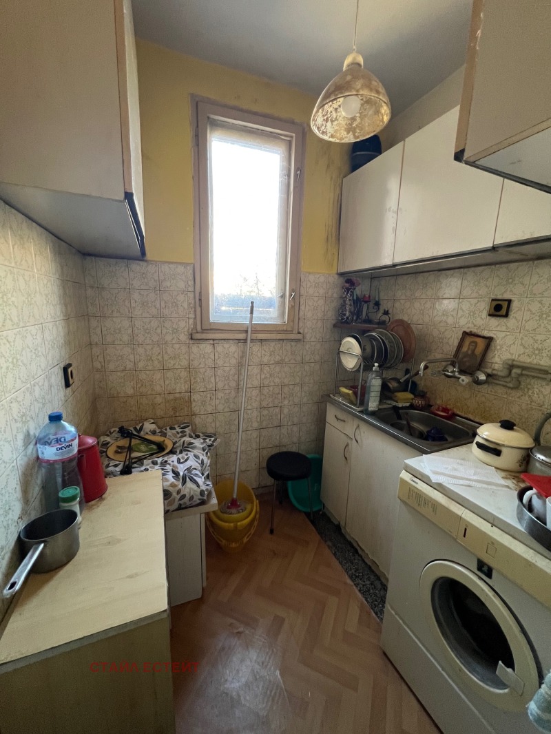 Продава 2-СТАЕН, гр. София, Гео Милев, снимка 10 - Апартаменти - 53190305