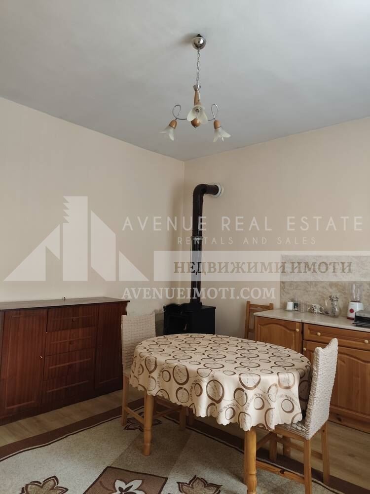 Продава ЕТАЖ ОТ КЪЩА, гр. Пещера, област Пазарджик, снимка 2 - Етаж от къща - 53230435