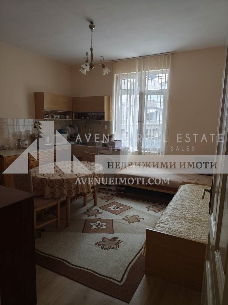 Продава ЕТАЖ ОТ КЪЩА, гр. Пещера, област Пазарджик