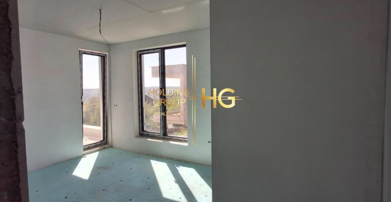 Продава КЪЩА, гр. Варна, м-т Боровец - юг, снимка 6 - Къщи - 51923059