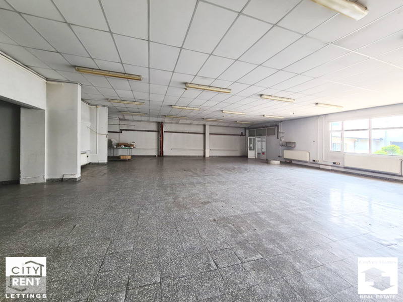 Продава ПРОМ. ПОМЕЩЕНИЕ, гр. Лясковец, област Велико Търново, снимка 7 - Производствени сгради - 52635541