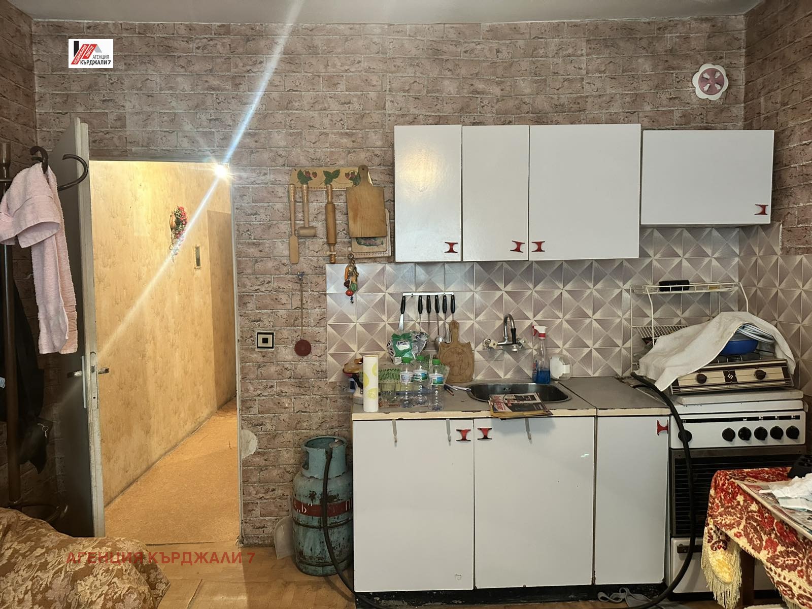Продава 2-СТАЕН, гр. Кърджали, Възрожденци, снимка 6 - Апартаменти - 55735746