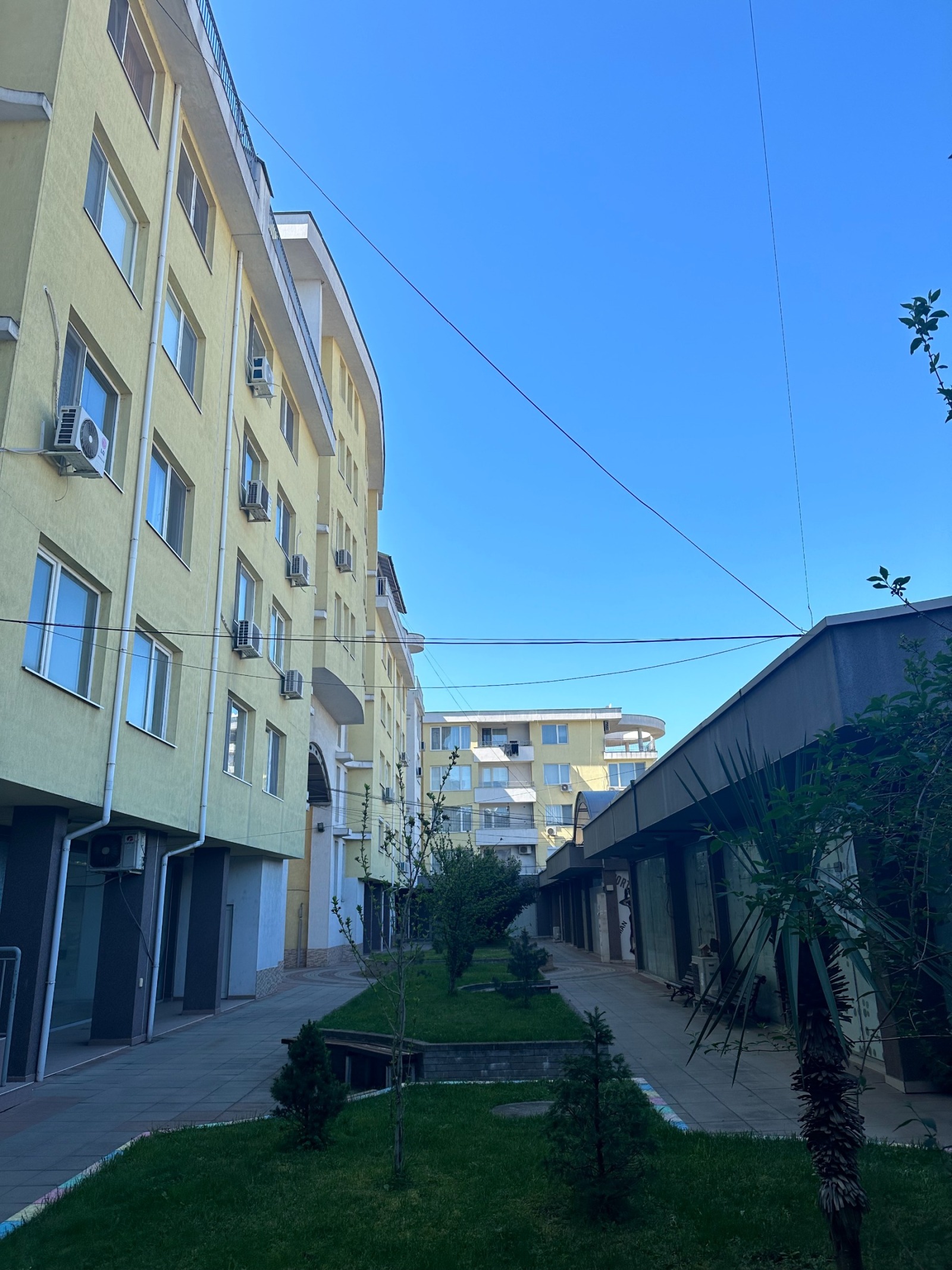 Продава ОФИС, гр. Пазарджик, Център, снимка 2 - Офиси - 53839388